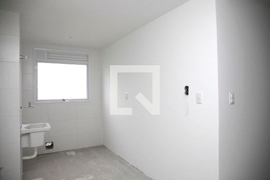 Cozinha + Área de Serviço de apartamento à venda com 2 quartos, 83m² em São João, Porto Alegre