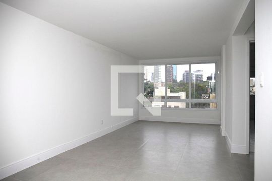 Sala de apartamento à venda com 2 quartos, 83m² em São João, Porto Alegre