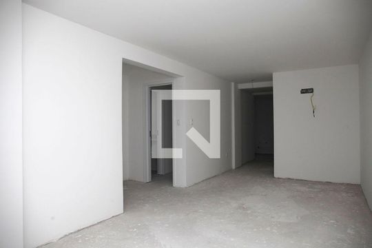 Sala de apartamento à venda com 2 quartos, 83m² em São João, Porto Alegre