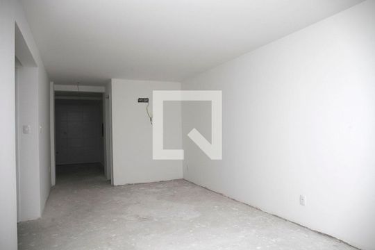 Sala de apartamento à venda com 2 quartos, 83m² em São João, Porto Alegre