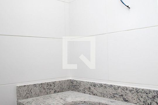 Banheiro Quarto Suíte de apartamento à venda com 1 quarto, 53m² em São João, Porto Alegre
