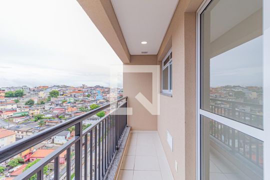 Sacada de casa de condomínio para alugar com 3 quartos, 66m² em Jardim das Belezas, Carapicuíba