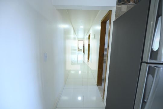 Corredor  de casa para alugar com 3 quartos, 210m² em Conjunto Cruzeiro do Sul, Aparecida de Goiânia