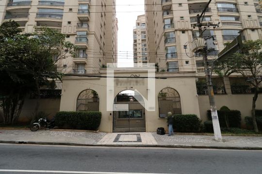 Fachada de apartamento à venda com 3 quartos, 97m² em Centro, Santo André