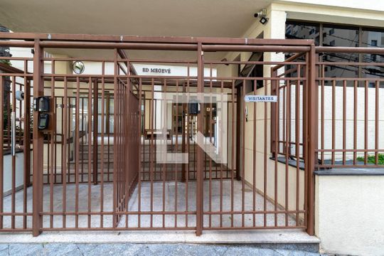 Fachada do Prédio de apartamento à venda com 3 quartos, 105m² em Santa Teresinha, São Paulo