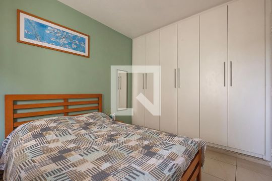 Quarto 1 de apartamento à venda com 2 quartos, 68m² em Vila Madalena, São Paulo