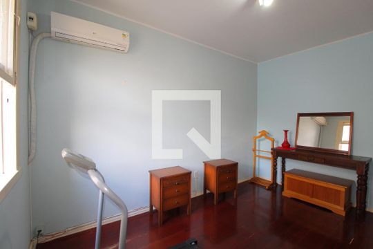 Quarto 2 de apartamento para alugar com 3 quartos, 130m² em Floresta, Porto Alegre