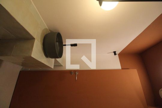 Lavabo de apartamento para alugar com 3 quartos, 134m² em Barra da Tijuca, Rio de Janeiro