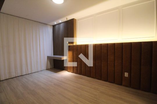 Suíte de apartamento para alugar com 3 quartos, 134m² em Barra da Tijuca, Rio de Janeiro
