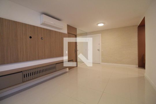 Apartamento para alugar com 3 quartos, 134m² em Barra da Tijuca, Rio de Janeiro
