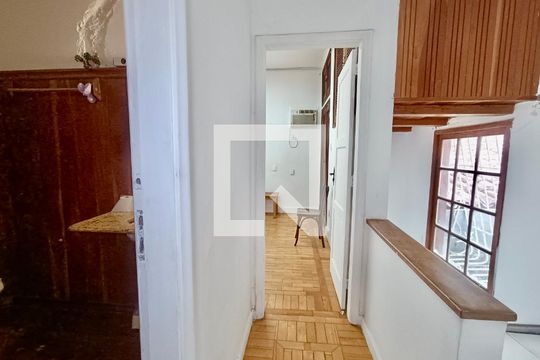 Corredor de casa para alugar com 2 quartos, 600m² em Gávea, Rio de Janeiro