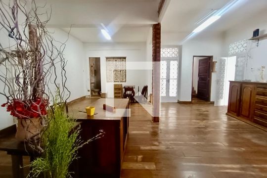 Sala de casa para alugar com 2 quartos, 600m² em Gávea, Rio de Janeiro