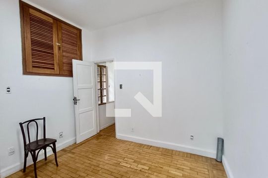 Quarto 1 de casa para alugar com 2 quartos, 600m² em Gávea, Rio de Janeiro