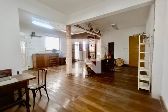 Sala de casa para alugar com 2 quartos, 600m² em Gávea, Rio de Janeiro