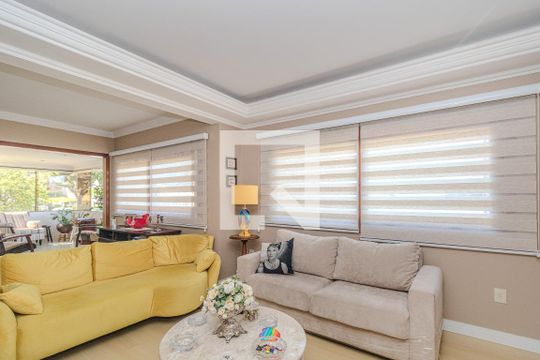 Sala de apartamento à venda com 3 quartos, 110m² em Jardim Itu, Porto Alegre