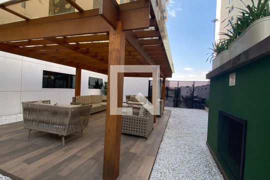 Área comum de apartamento para alugar com 1 quarto, 55m² em Bethaville I, Barueri