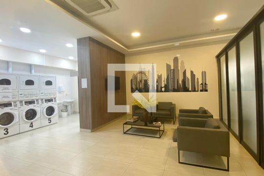 Área comum  de apartamento para alugar com 1 quarto, 55m² em Bethaville I, Barueri