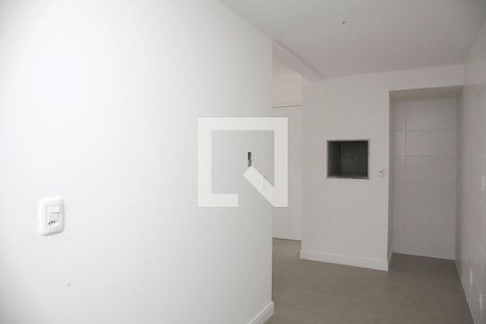 Cozinha e Área de Serviço de apartamento à venda com 1 quarto, 72m² em São João, Porto Alegre