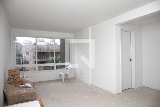 Apartamento à venda com 2 quartos, 83m² em São João, Porto Alegre