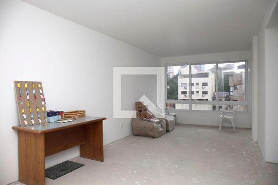 Sala de apartamento à venda com 2 quartos, 83m² em São João, Porto Alegre