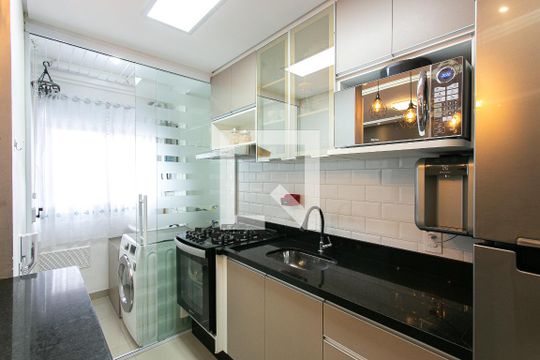 Cozinha de apartamento à venda com 2 quartos, 48m² em Jardim América da Penha, São Paulo