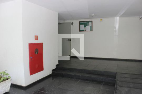 Área comum de apartamento para alugar com 2 quartos, 55m² em Picanço, Guarulhos