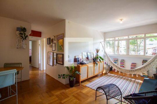 Sala de apartamento para alugar com 3 quartos, 85m² em Pompeia, São Paulo
