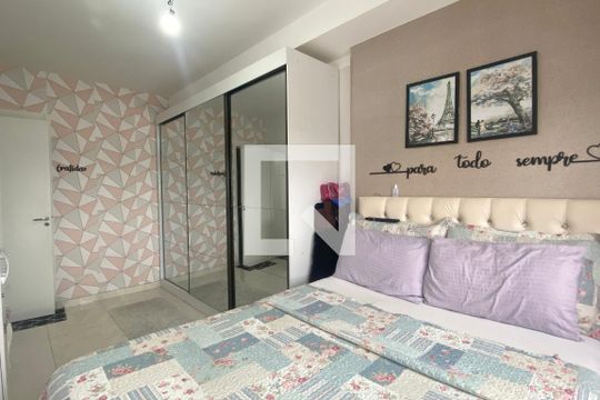 Suíte 1 de apartamento para alugar com 2 quartos, 59m² em Alphaville Empresarial, Barueri
