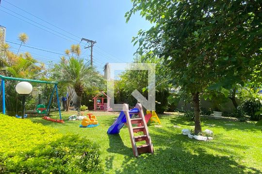 Área comum - Playground de apartamento à venda com 3 quartos, 210m² em Vila Bertioga, São Paulo