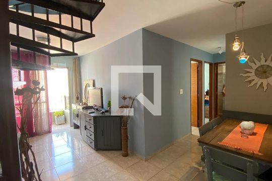 Sala 1 de apartamento à venda com 3 quartos, 210m² em Vila Bertioga, São Paulo