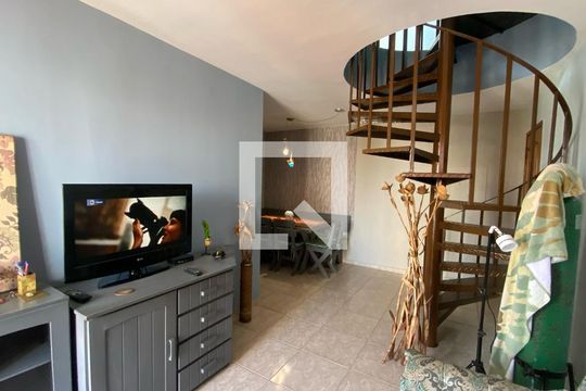 Sala 1 de apartamento à venda com 3 quartos, 210m² em Vila Bertioga, São Paulo