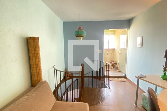 Sala 2 de apartamento à venda com 3 quartos, 210m² em Vila Bertioga, São Paulo