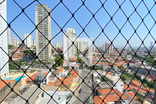 Vista Quarto 1 de apartamento à venda com 3 quartos, 210m² em Vila Bertioga, São Paulo