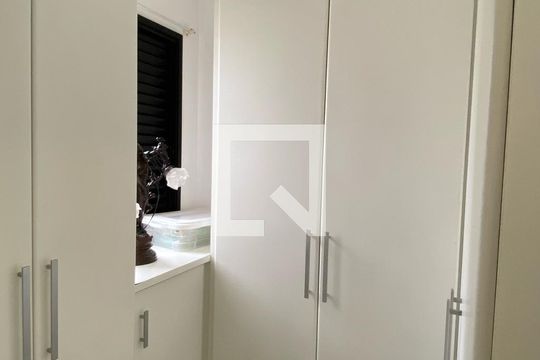 Quarto  - Área de Serviço de apartamento à venda com 3 quartos, 196m² em Vila Regente Feijó, São Paulo