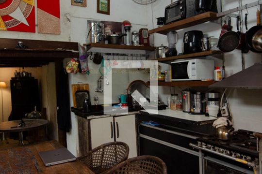 Cozinha de casa de condomínio à venda com 1 quarto, 500m² em Vargem Grande, Rio de Janeiro