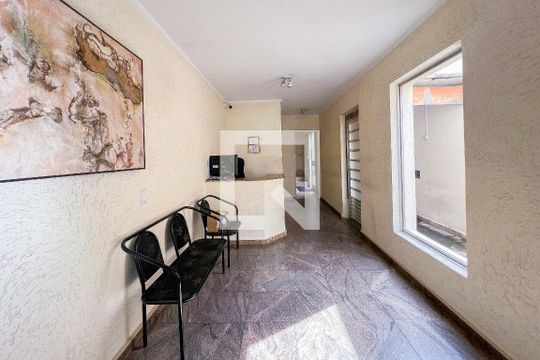 Hall de apartamento para alugar com 1 quarto, 45m² em Moema, São Paulo