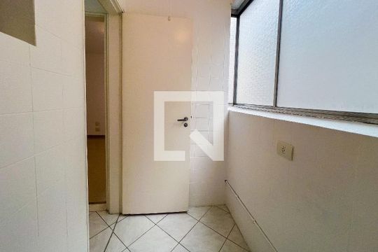 Área de Serviço de apartamento para alugar com 1 quarto, 45m² em Moema, São Paulo