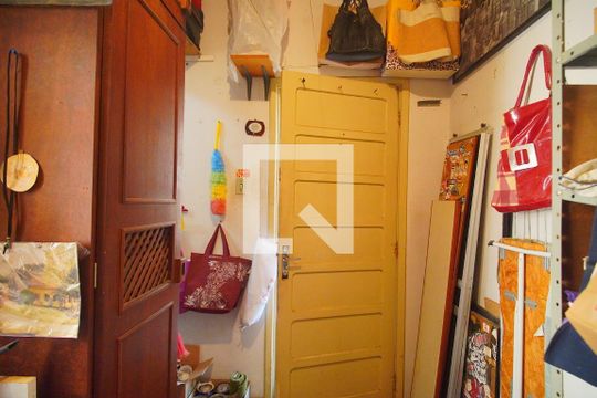 Quarto de Serviço de apartamento à venda com 4 quartos, 190m² em Centro, Novo Hamburgo