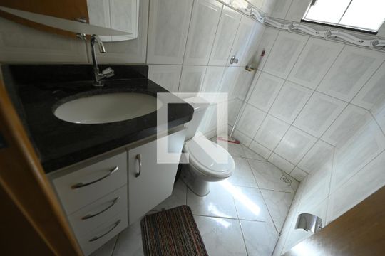 Banheiro de casa para alugar com 3 quartos, 370m² em Nova Brasília, Aparecida de Goiânia