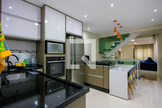 Cozinha de casa à venda com 2 quartos, 143m² em Vila América, Santo André