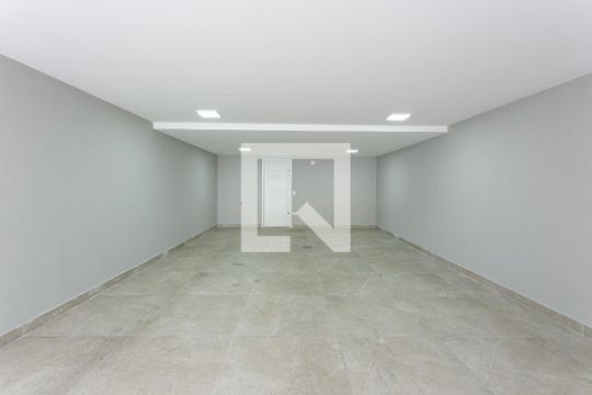 Garagem de casa à venda com 5 quartos, 320m² em Vila Lais, São Paulo