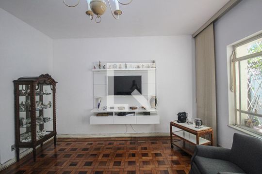 Sala de TV de casa para alugar com 5 quartos, 300m² em Vila Mariana, São Paulo