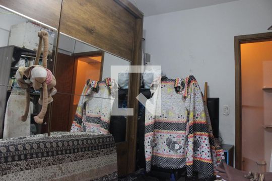 Quarto 1 de apartamento para alugar com 2 quartos, 59m² em Vila Voturuá, São Vicente