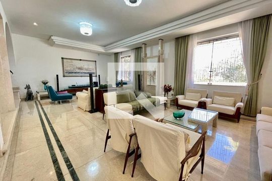 Casa para alugar com 4 quartos, 1180m² em Interlagos, São Paulo