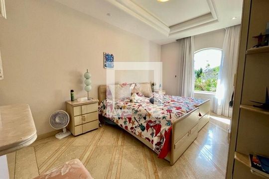 Casa para alugar com 4 quartos, 1180m² em Interlagos, São Paulo