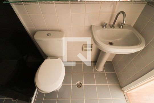 Banheiro Social de apartamento à venda com 3 quartos, 60m² em Parque Mandaqui, São Paulo