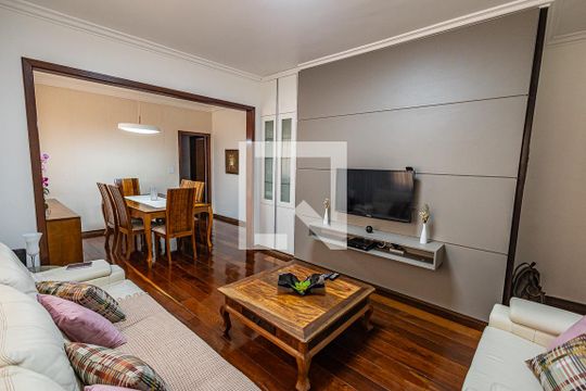 Sala / 2 ambientes de apartamento à venda com 4 quartos, 150m² em Dona Clara, Belo Horizonte