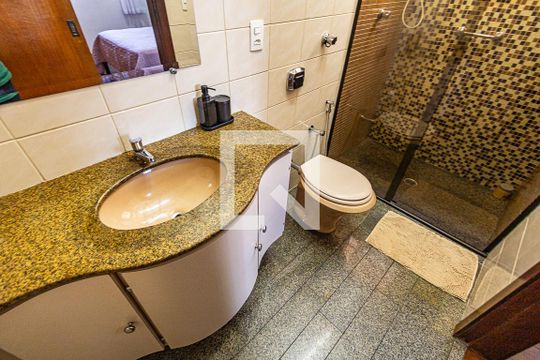 Suite de apartamento à venda com 4 quartos, 150m² em Dona Clara, Belo Horizonte