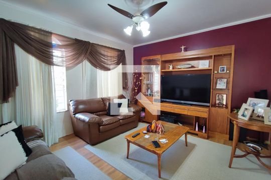 Casa à venda com 4 quartos, 169m² em Vila Joaquim Inacio, Campinas