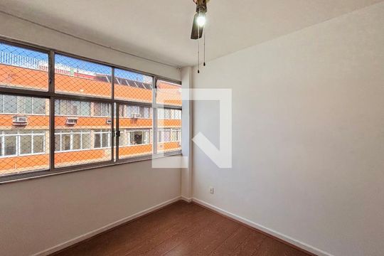 Apartamento para alugar com 2 quartos, 130m² em Copacabana, Rio de Janeiro